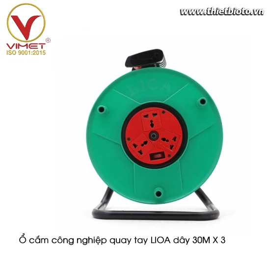 Ổ cắm công nghiệp quay tay LIOA dây 30M X 3
